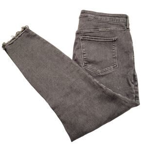 Old Navy Jeans Women's 18 Black Rockstar Super Skinny Extra High Rise Distressed